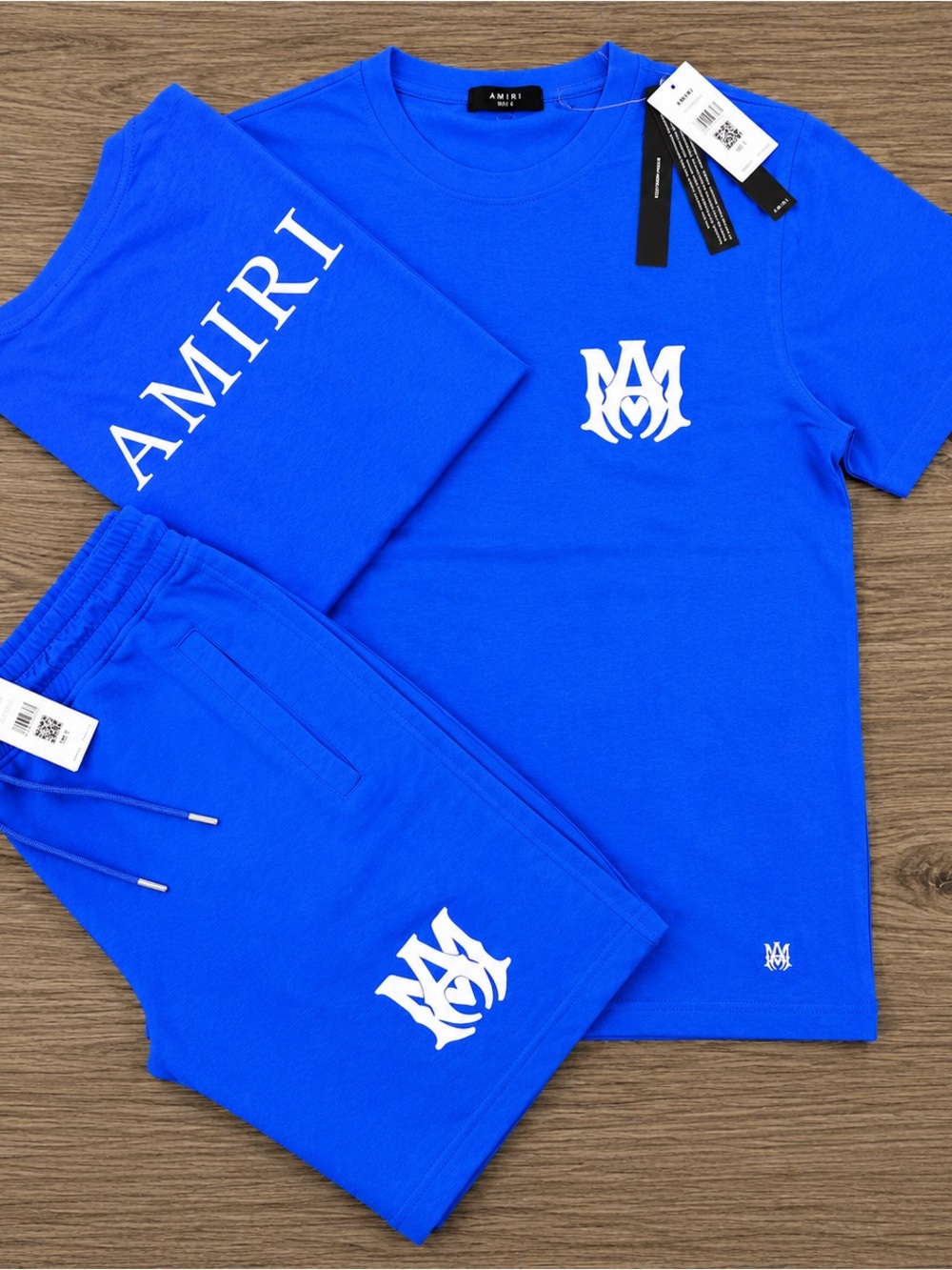 NWT MEN SHORT SET